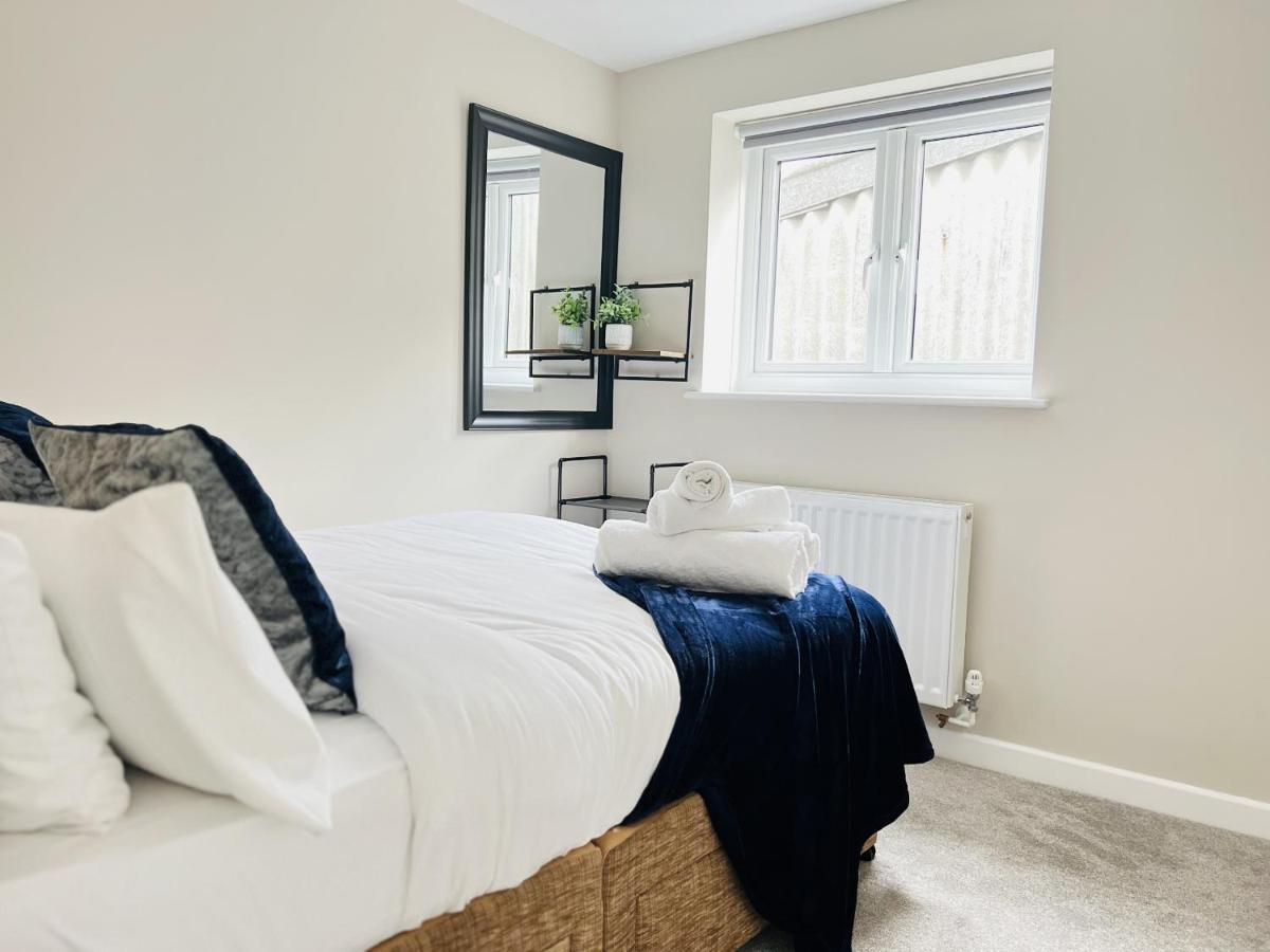 Brand New 1 Bed Apartment, 5Min Walk To Racing & Main Strip, With Electric Parking Bay & Terrace Long Stay Work Contractor Leisure - Citrine Newmarket  Bagian luar foto